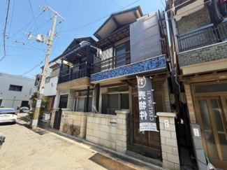 【外観】 | ■5DKのゆとりある間取り♪　■一部リフォーム歴あり♪

■システムキッチン、タンクレストイレ♪

まずはお気軽にお問合せしてください♪
