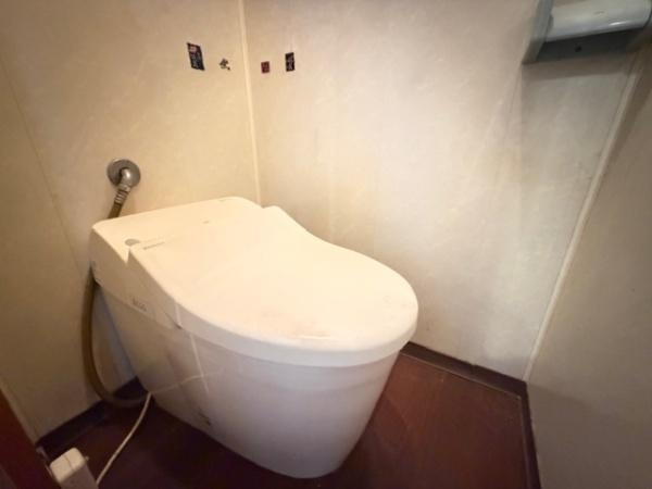 【トイレ】 | 空き家につき、ゆっくりとご内覧していただけます♪
まずはお気軽にお問合せしてみてください♪