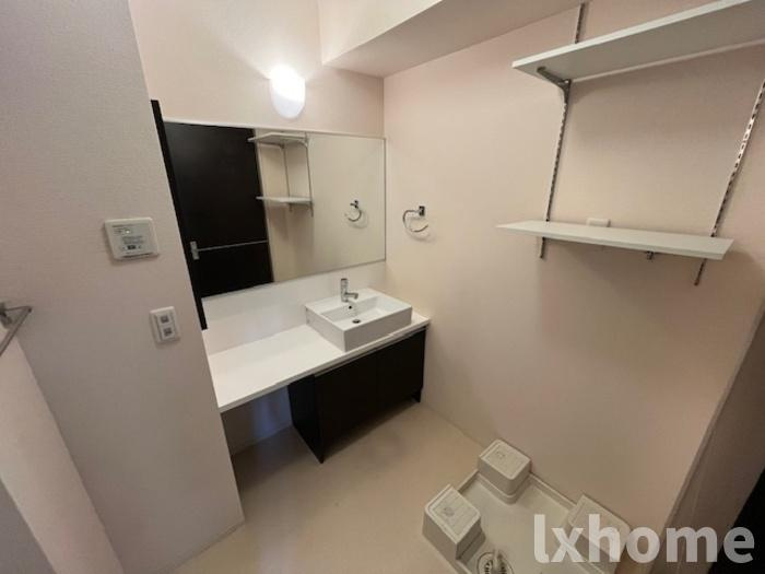 エミールコート西脇の洗面所|使いやすい洗面所です