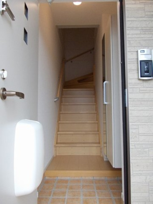 【玄関】 | ファミールＡ