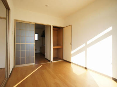 【子供部屋】 | アーバンハイツＢ | お部屋がスッキリ！充実収納付きです♪