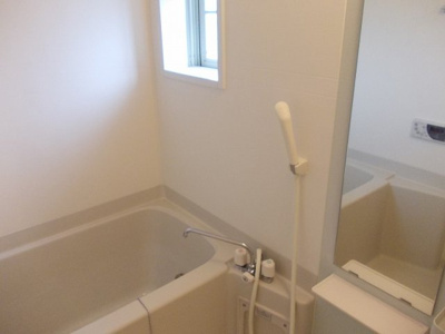 【浴室】 | エクセル伍番館