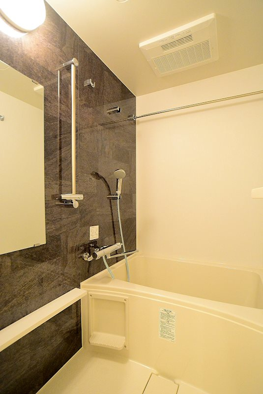 ステージグランデ上野の浴室|※カラータイプ異なります