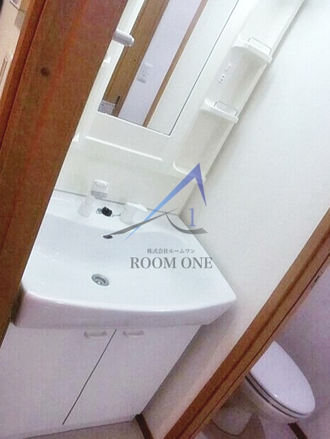 ドミールＭ・Ｃの洗面所|洗面台です。