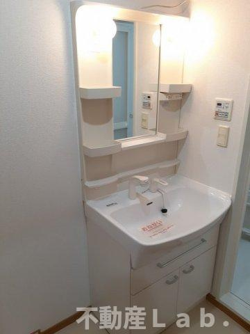 ブローテ　Ⅲの洗面所