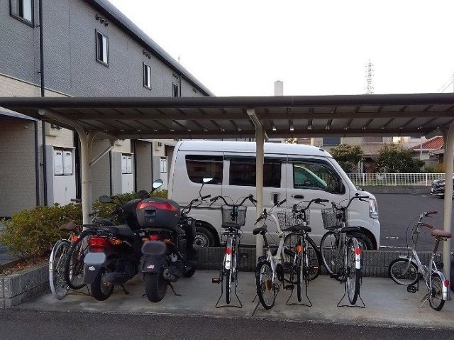 レオパレスＳｈｉｋｏｋｕ中央のその他