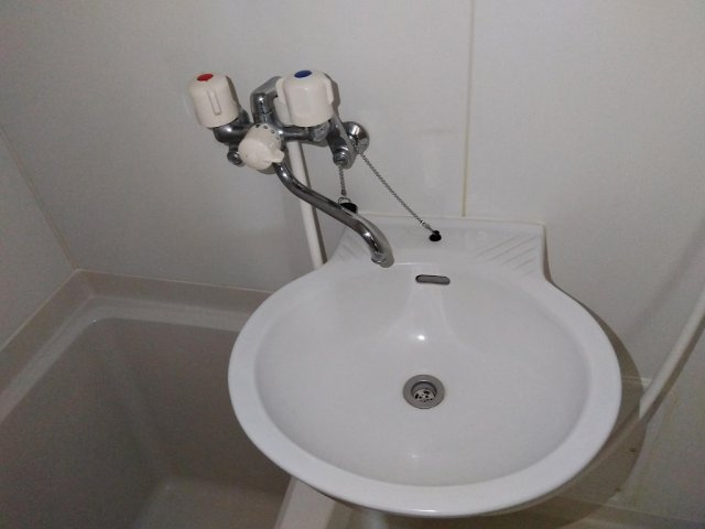 レオパレスＳｈｉｋｏｋｕ中央の内装