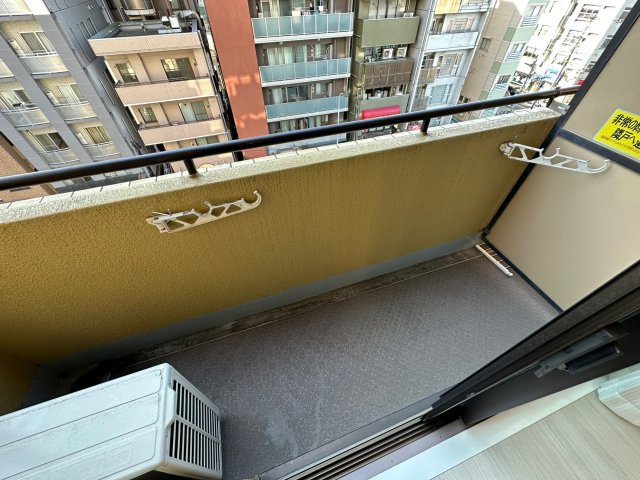 【バルコニー】