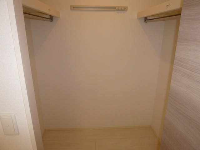 アヴァンスⅡの収納|ウォークインクローゼット