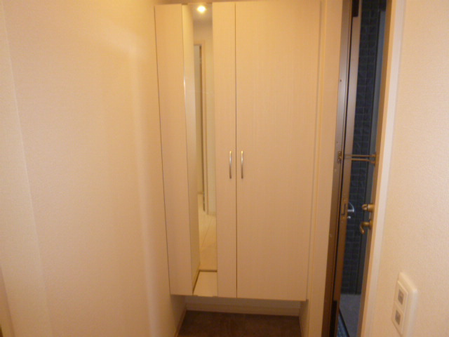 アヴァンスⅡの玄関