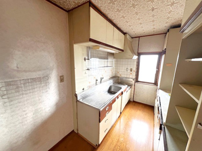 【キッチン】 | エメラルドマンション南小倉B棟（A-5）