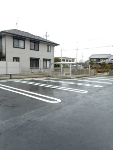 ウッディ　オアシス　Ⅰの駐車場