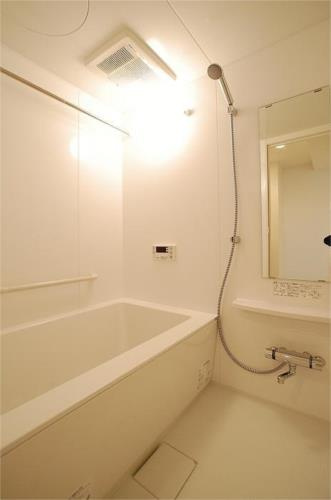 ステージファースト浅草橋の浴室