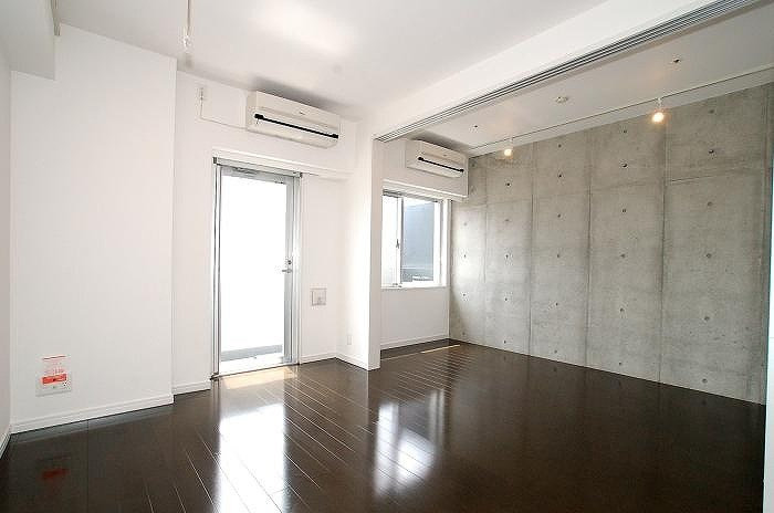 ステージファースト浅草橋の洋室