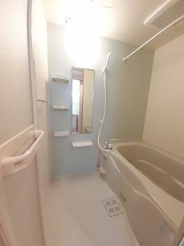 ボヌール　Ⅱの浴室|お風呂で日々の疲れを落としましょう