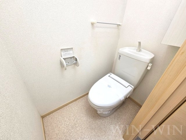 アンベル・ルピナスのトイレ