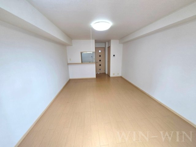 アンベル・ルピナスの居間・リビング