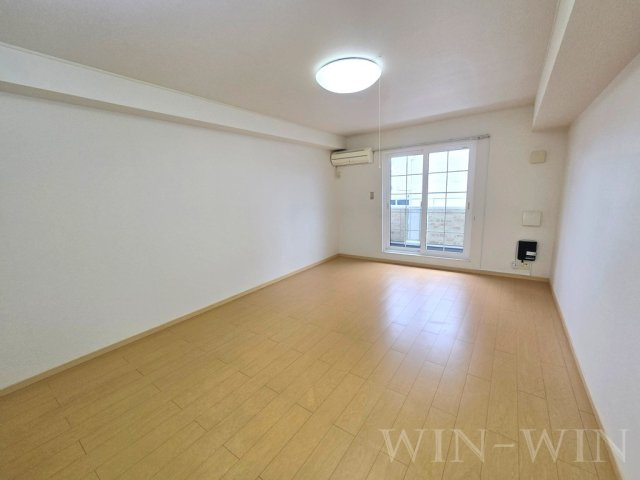 アンベル・ルピナスの居間・リビング