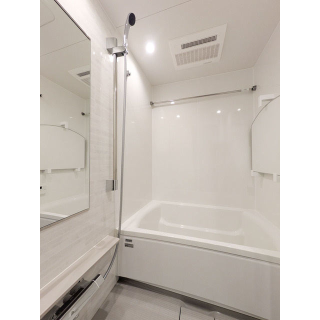 ACP Residence 新江古田の浴室