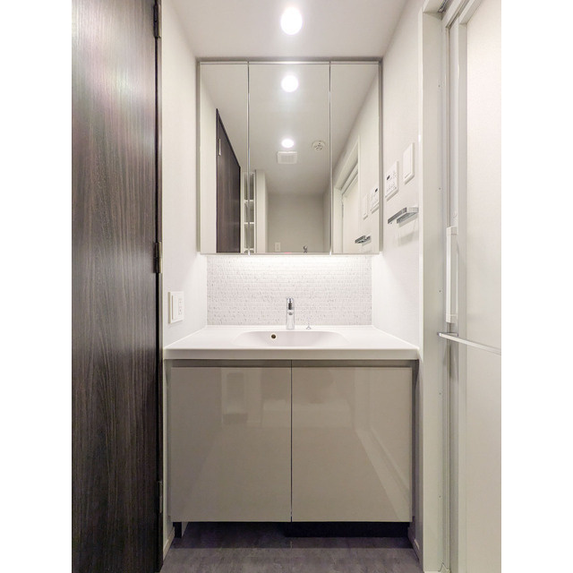 ACP Residence 新江古田の洗面所