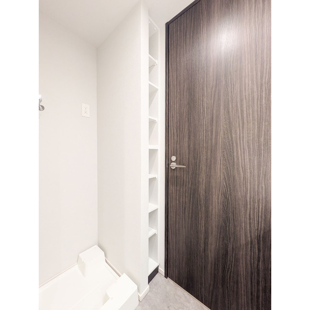 ACP Residence 新江古田の洗面所|棚