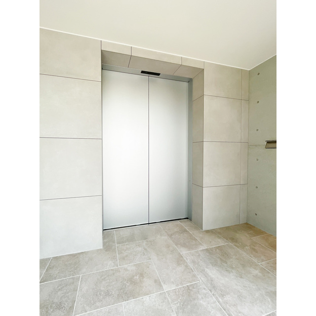 ACP Residence 新江古田の居間・リビング