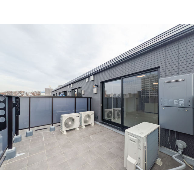 ACP Residence 新江古田のバルコニー