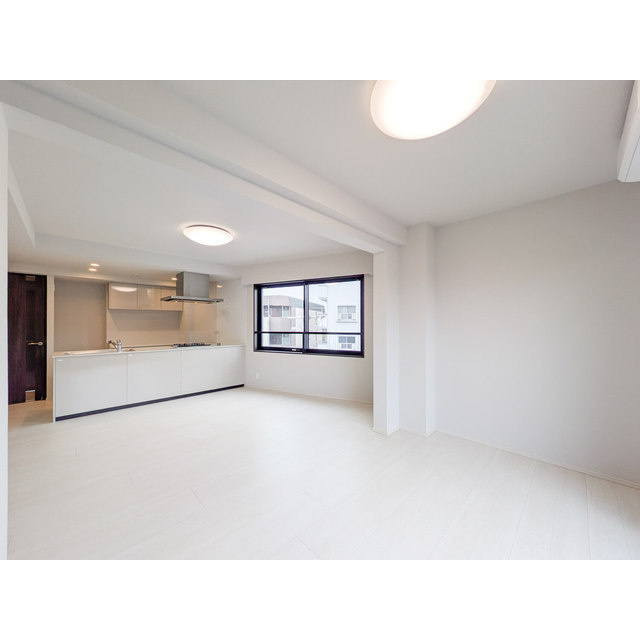 ACP Residence 新江古田の居間・リビング