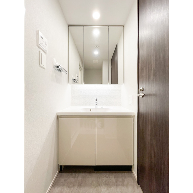 ACP Residence 新江古田の洗面所