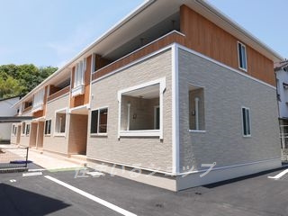 広島市安佐北区深川５丁目のアパート