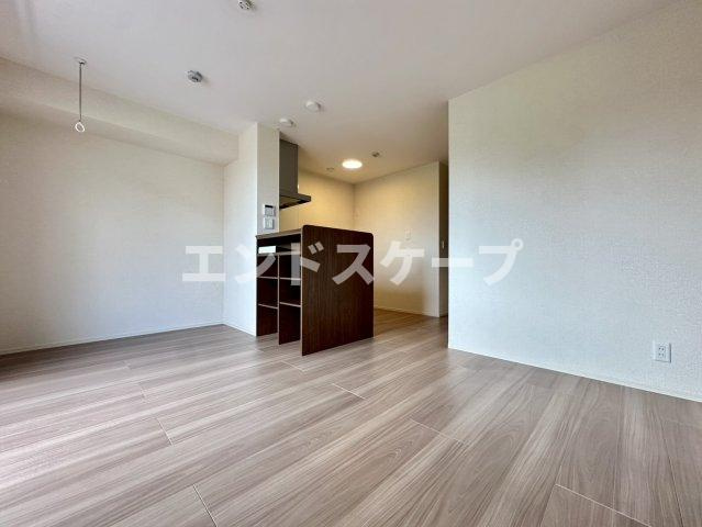 シュシュポルトの居間・リビング|高崎、前橋のお部屋探しはエンドスケープまで！お客様の理想お聞かせ下さい♪