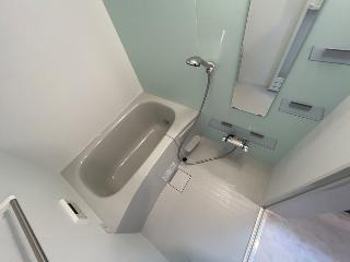 八街市八街に　アパートⅡ期新築工事の浴室|バス（イメージ）