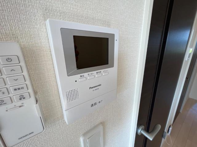 レサンス八街の内装|カメラ付インターホン（イメージ）