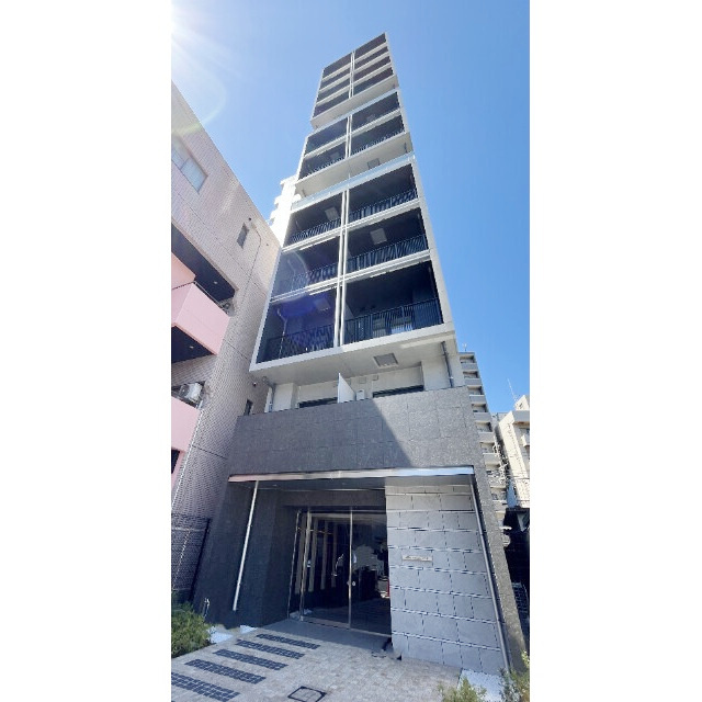 ステージグランデ本千葉の外観|落ち着いた雰囲気の外観です