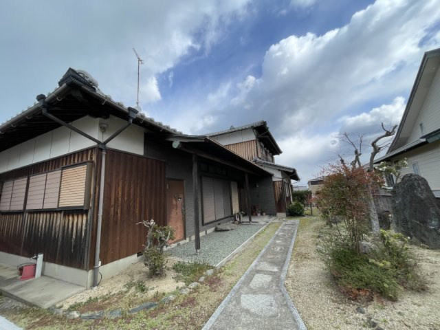 垣生2丁目　中古住宅の外観