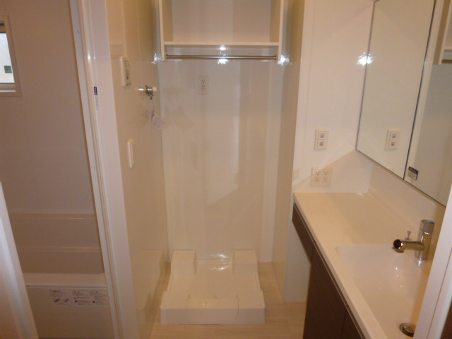 ハピネスⅢのその他|洗濯機置き場