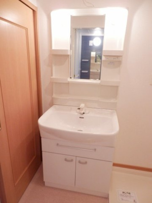 【洗面所】 | エレガンテカーサＢ