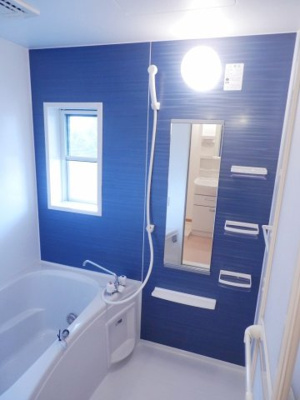 【浴室】 | エレガンテカーサＢ