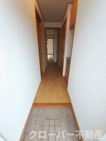 サンライズｋ３　Ｂの玄関