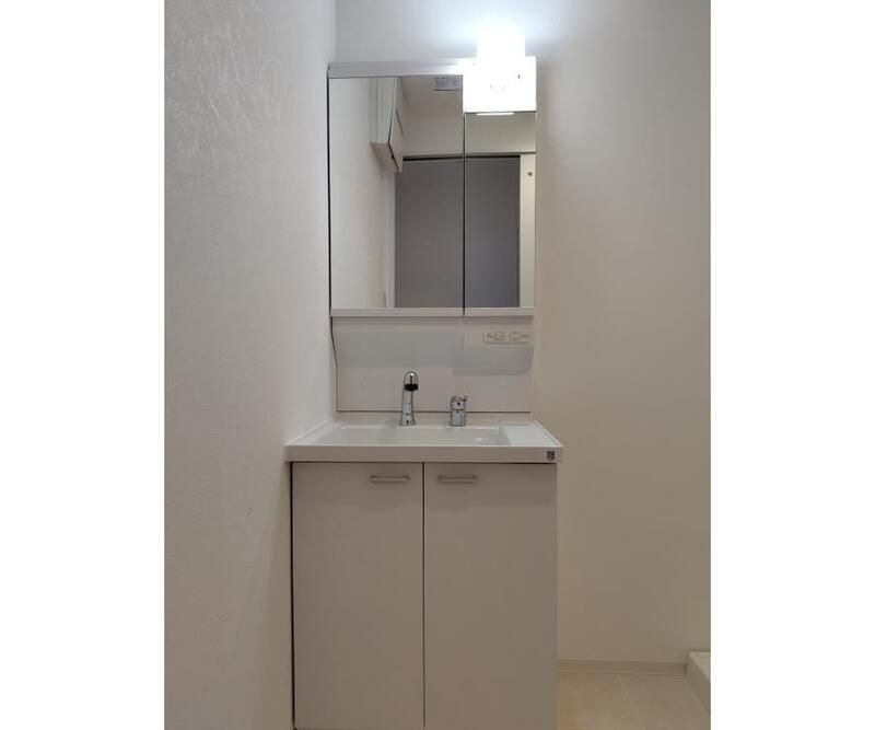 Ｅｎｄｌｅｓｓｌｙ　北中振の洗面所