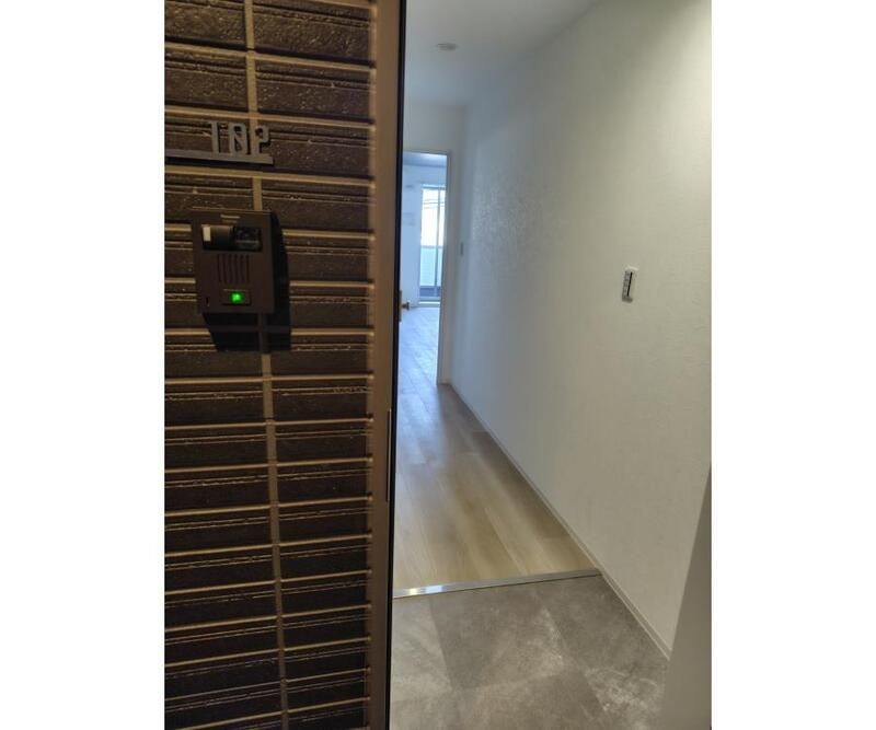 Ｅｎｄｌｅｓｓｌｙ　北中振の内装