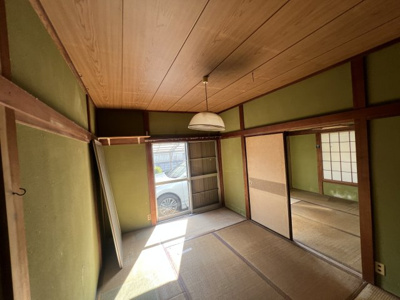 【和室】 | 【筑西市茂田】四季の筑波山を望む平屋。駐車場2台可×開放感あるのどかな一軒家 | 外の景色とつながる開放的な居室です。