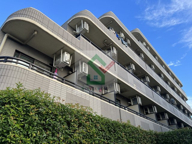 ヒルスプリングス大泉学園の外観