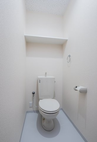 常滑市大野町8-59-2GIMUCOのトイレ|写真はイメージです。
色仕様は現状優先となります。