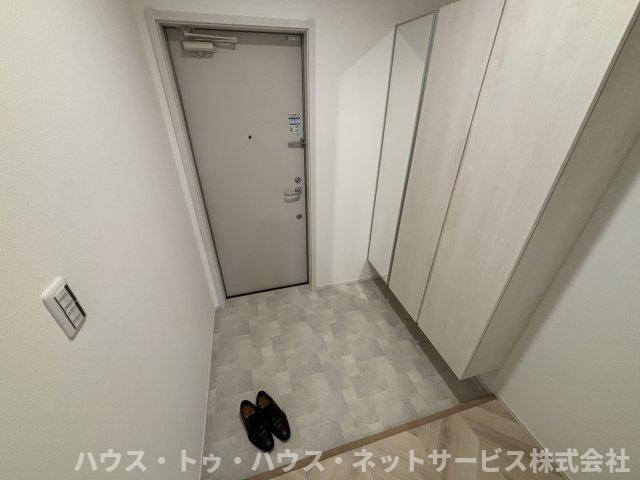 ボヌールメゾンCの玄関
