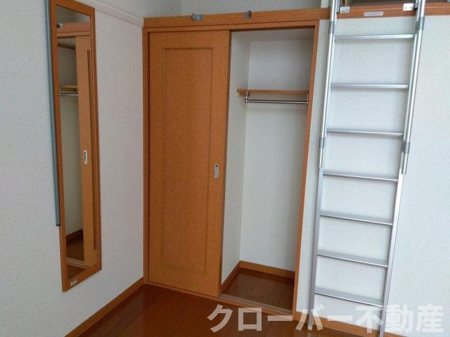 レオパレスアリナンの収納