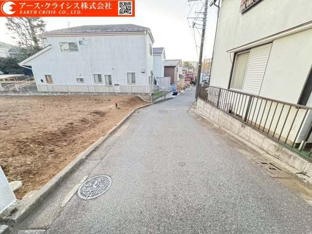 【前面道路含む現地写真】 | 船橋市金杉7丁目 | 風と光がやさしく巡る。朝のコーヒーも、午後の読書も、家族の団らんも、ぜんぶ光に包まれる時間。そんな日々をデザインしませんか♪