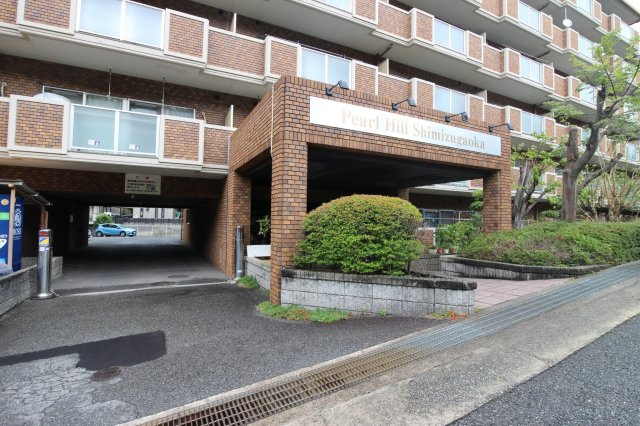 パールヒル清水が丘のエントランス