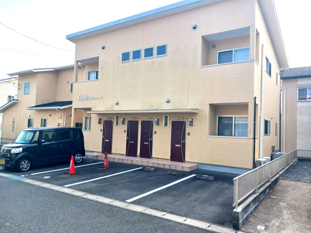 天草市本渡町本戸馬場の一棟アパートの外観