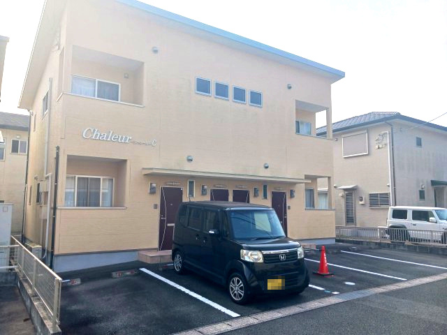天草市本渡町本戸馬場の一棟アパートの外観